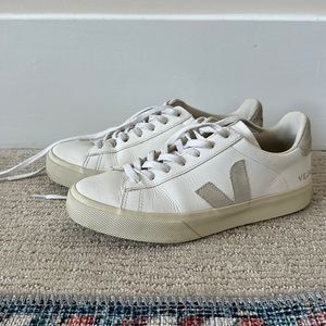 Veja Sneakers
